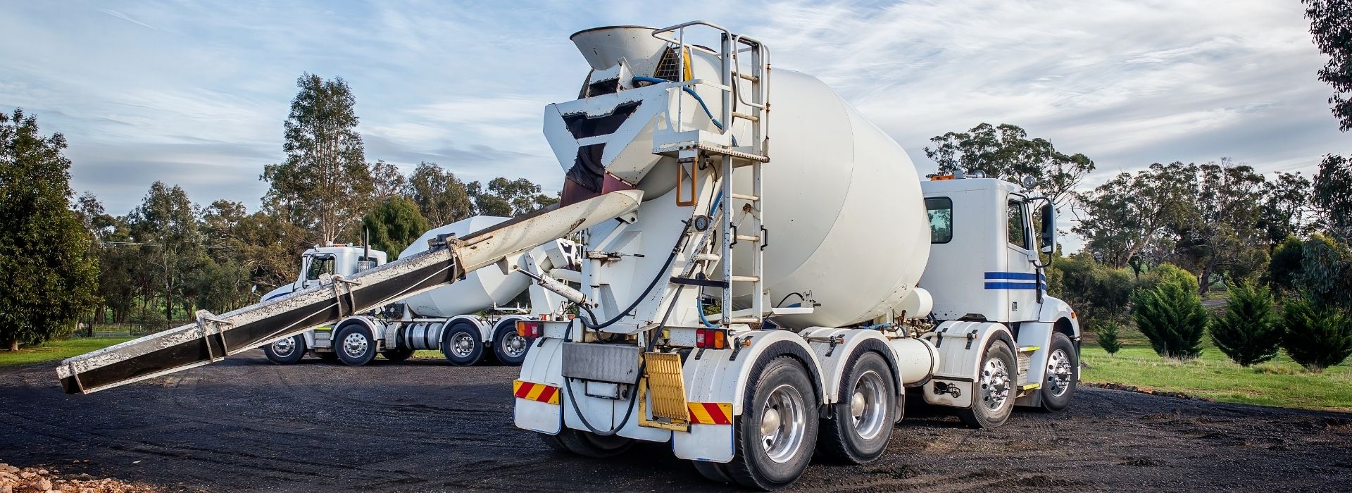 Partner With a Leading Cement Dealer
